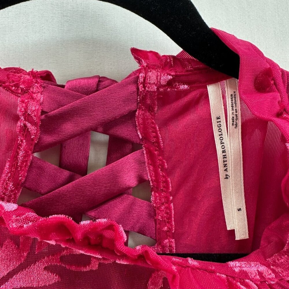 By Anthropologie Velvet Burnout Top S Lace Up Back Ruffle Mock Neck Damask Pink - Picture 10 of 16